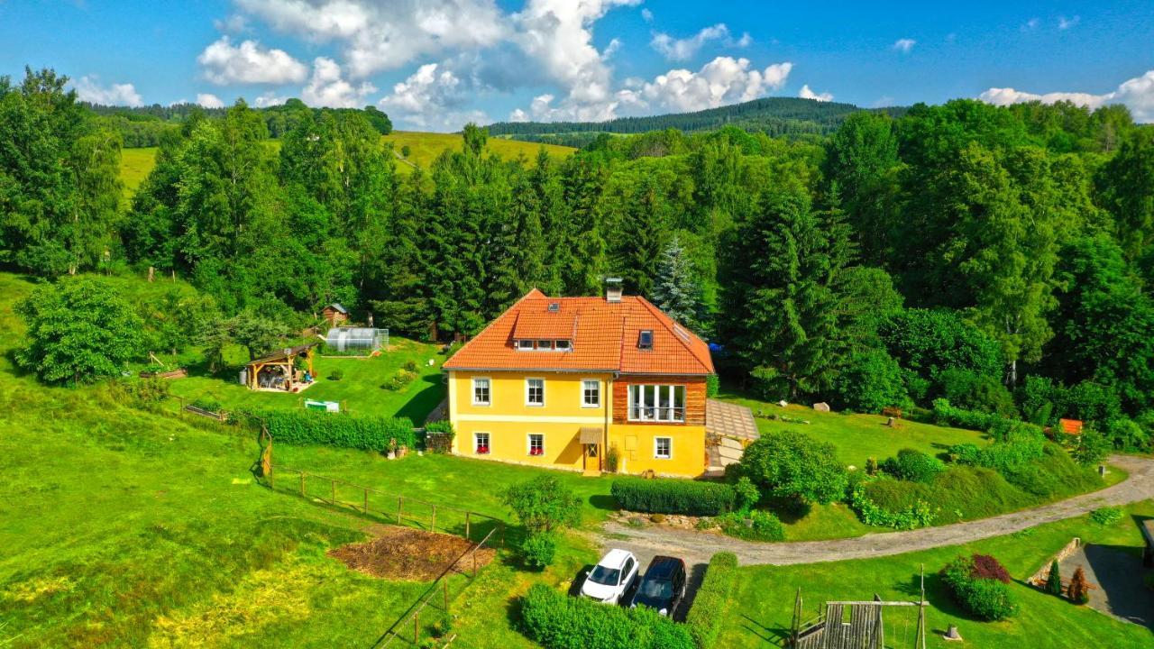 Chalupa Jenin Дольни-Дворжиште Экстерьер фото