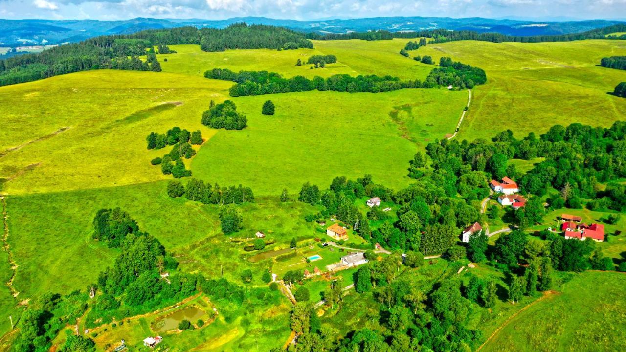 Chalupa Jenin Дольни-Дворжиште Экстерьер фото